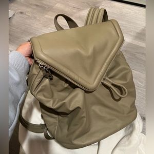 bottega veneta leather beak backpack
